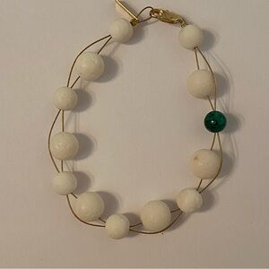 ATHENS PROTASIS BRACELET CREAM BEADS GREEN BEAD GOLD TONE WIRE 8”